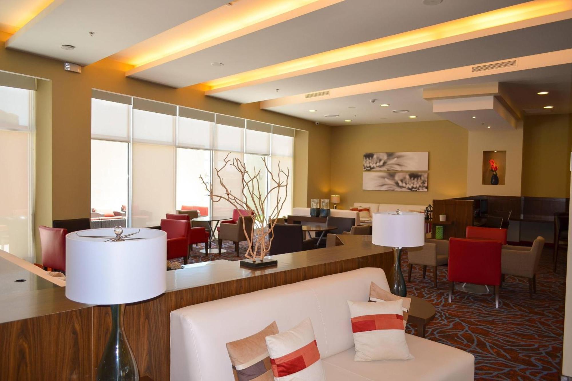 Courtyard By Marriott Эрмосильо Экстерьер фото
